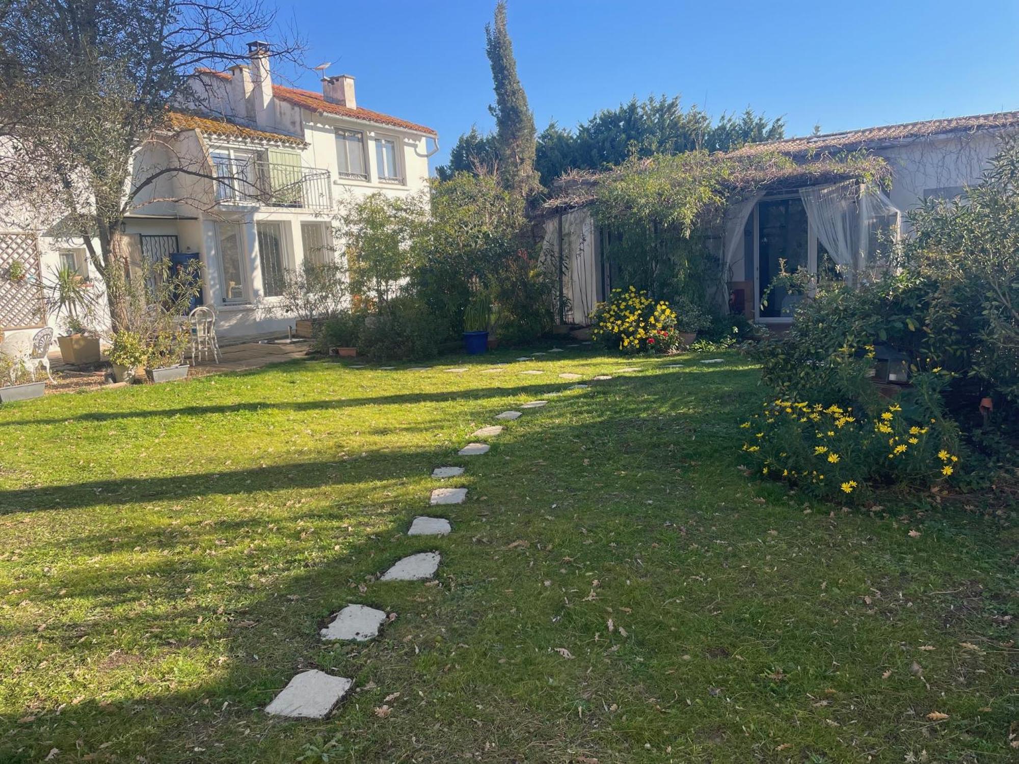Chambre Seville - Mas Saint-Louis - Piscine Chauffee Aigues-Mortes Dış mekan fotoğraf